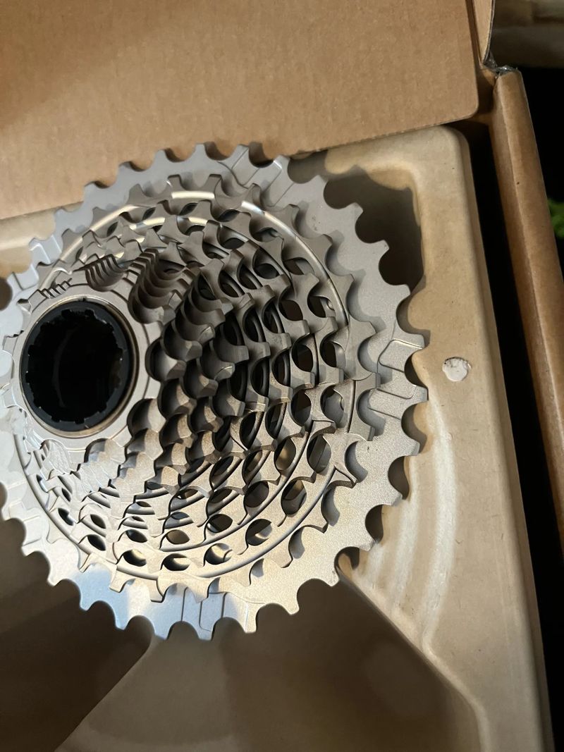 Nová kazeta Sram Red 10-33 