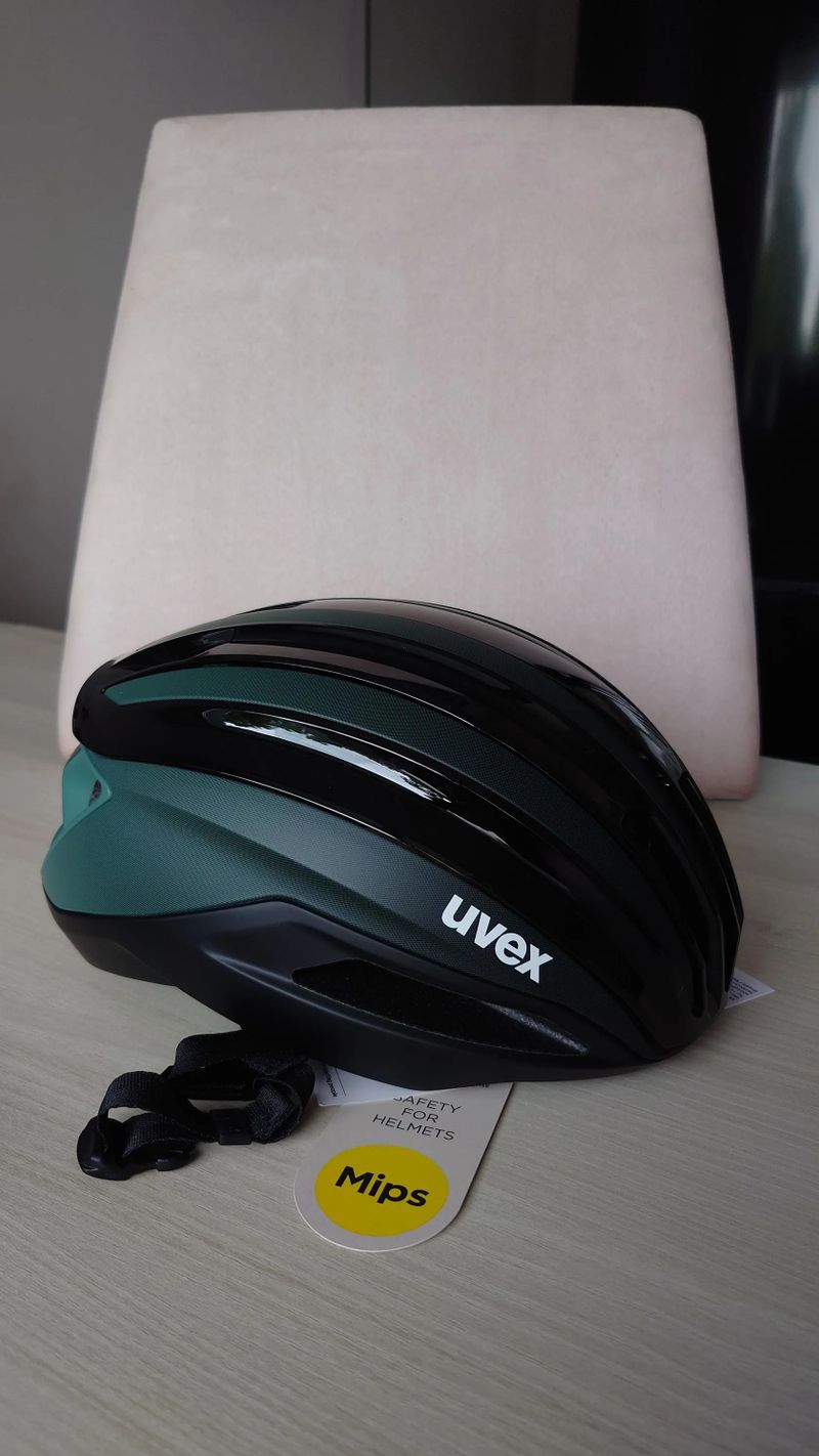 Uvex Surge Aero Mips