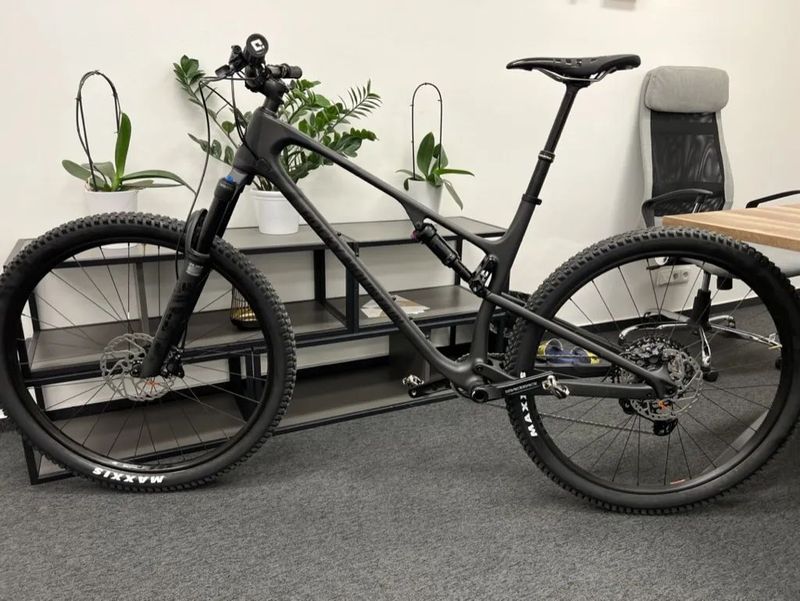 Down country bike Rocky mountain Element C50