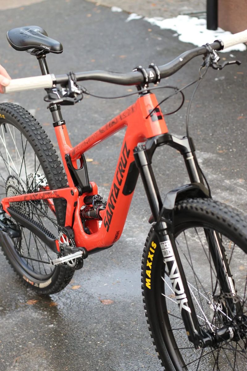 Prodám kolo Santa Cruz HIGHTOWER 2 CC vel.L 2021