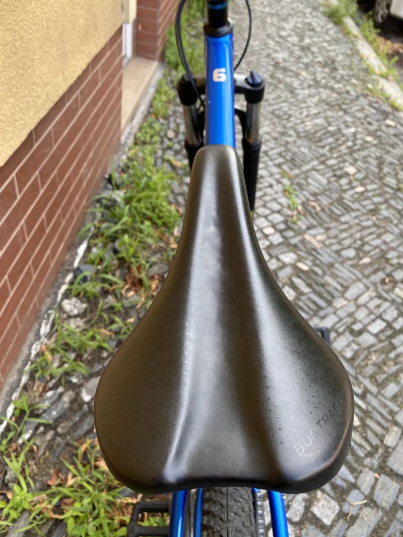 Trek Marlin 6 Horské kolo