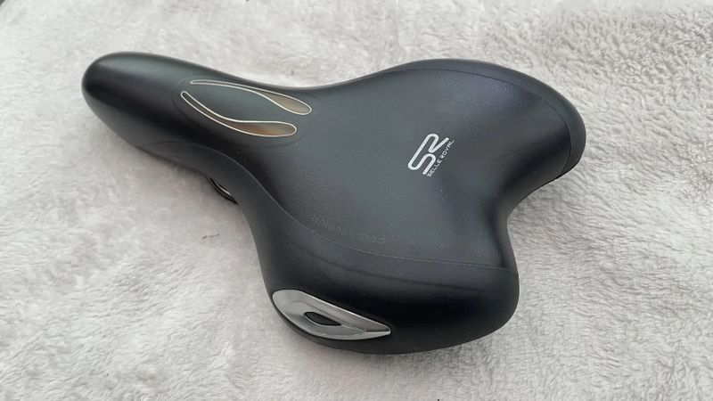 Selle Royal Lookin Athletic