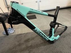 Bianchi Methanol FS, velkost XL