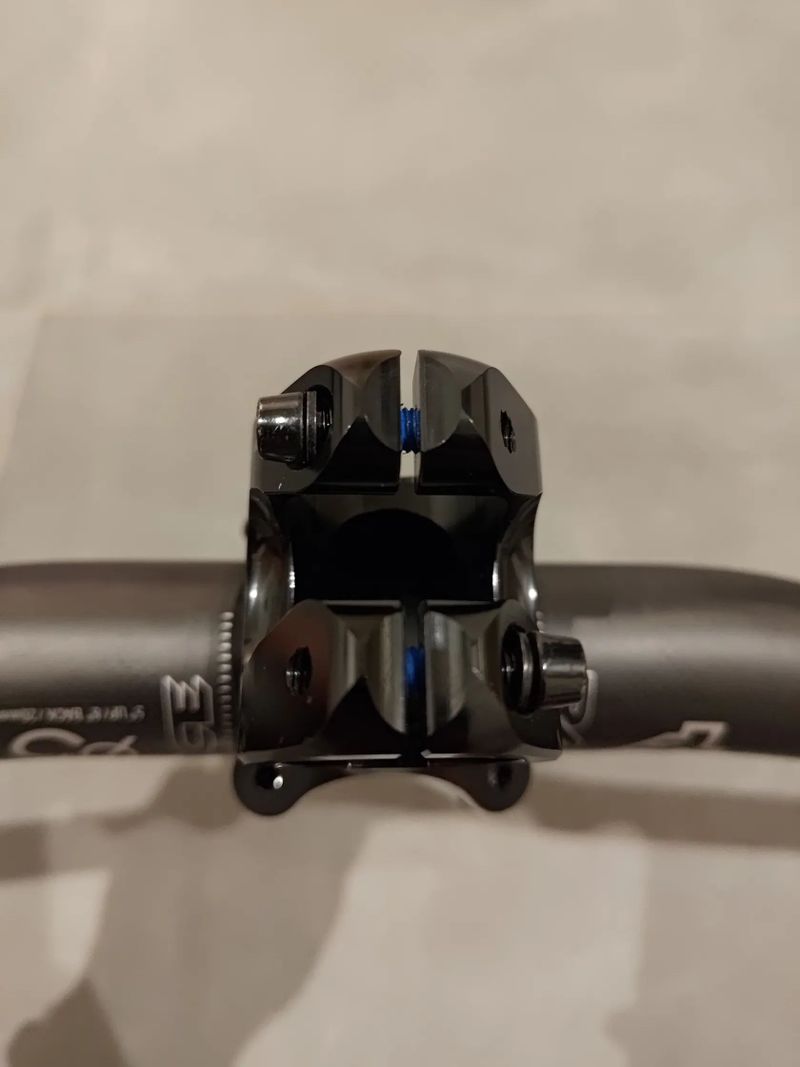Řidítka Race Face Next 2 Carbon 760 mm + Představec RACE FACE TURBINE R 35 mm délka 50mm