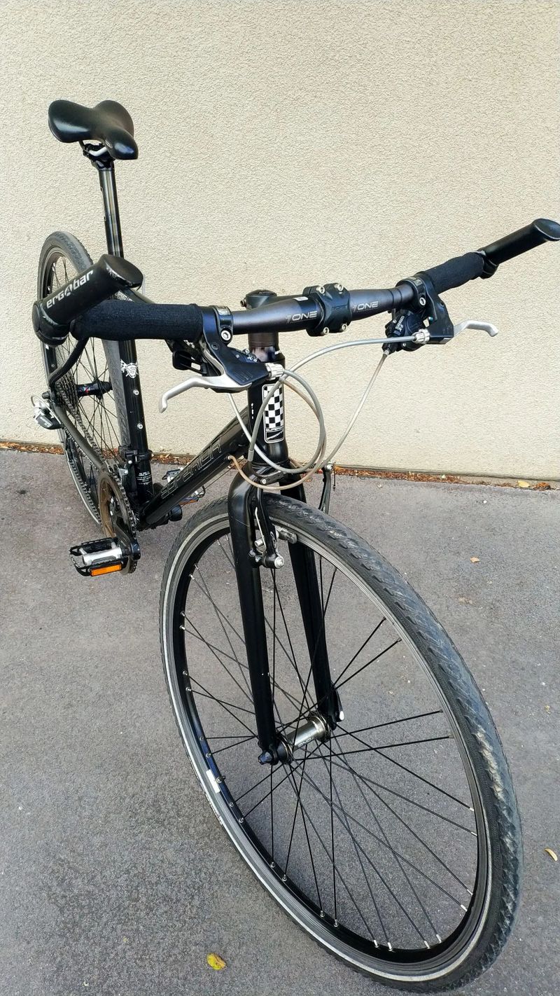 Urban silnička Superior Speedster SRAM X5