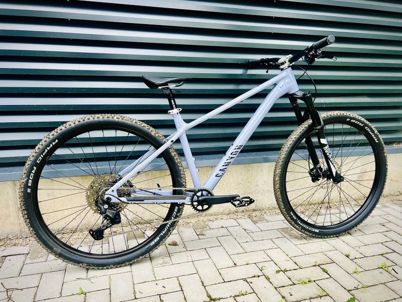 Predám custom Canyon Grand Canyon 2025