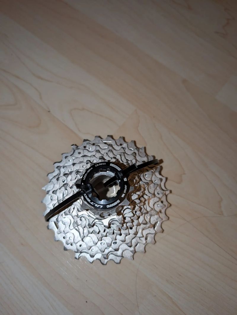 Kazeta Shimano Ultegra CS-R8101 12s 11-30