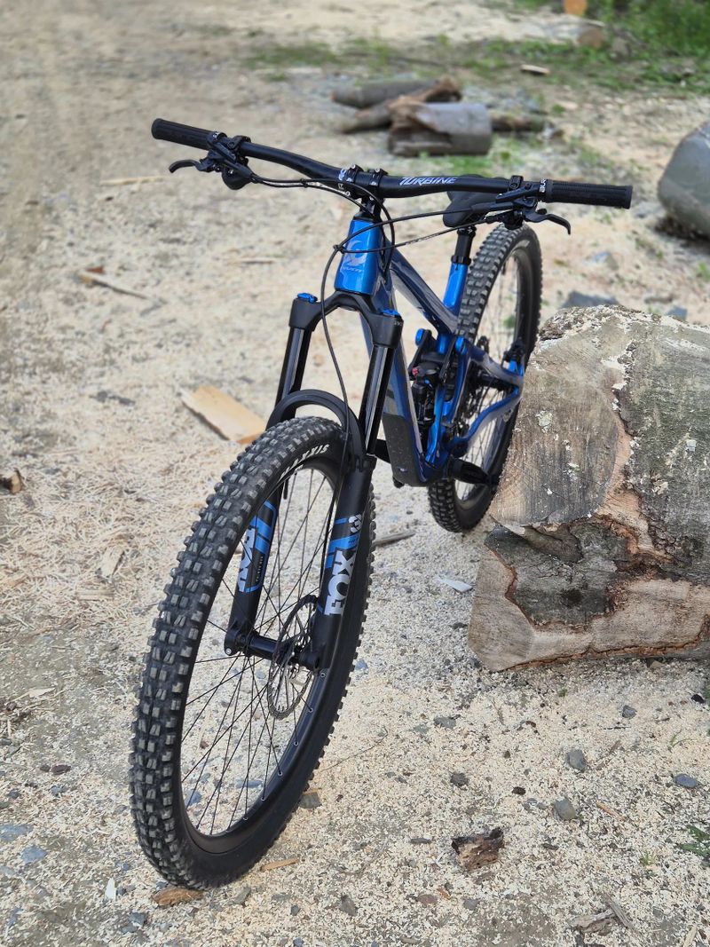 Pivot Switchblade L