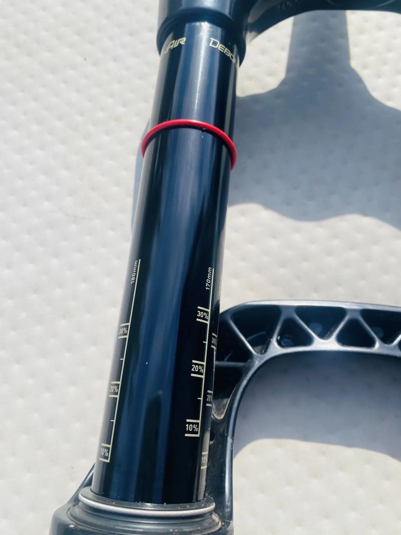 Vidlice RS Yari 170 DebonAir