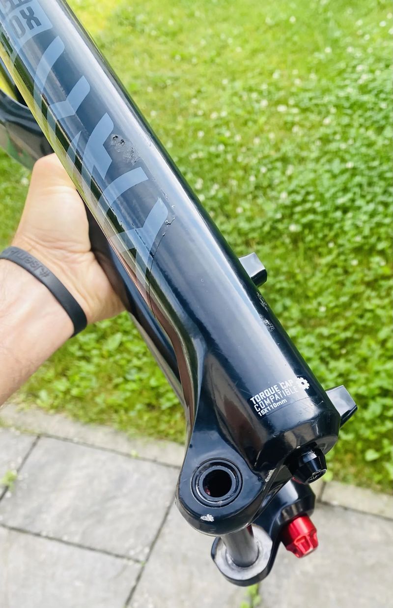 Vidlice RS Yari 170 DebonAir