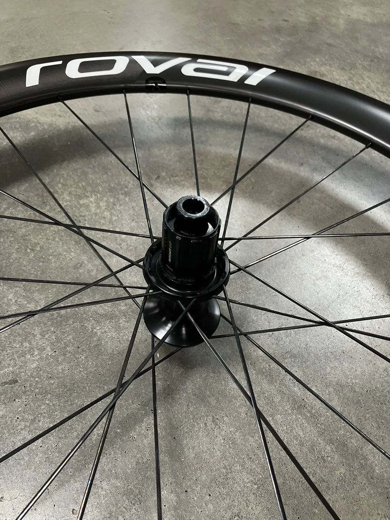 Roval Rapide CLX II Satin Carbon/Gloss White