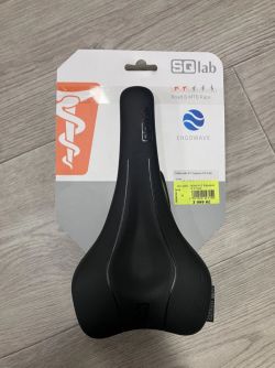 Ergon SR Pro Carbon Men a SQlab 612 Ergowave R S-Tube