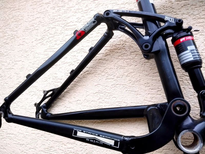 Trek Top Fuel 9.9 Carbon + DT Swiss XR Carbon 