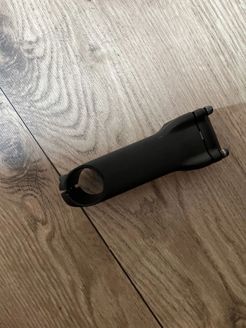 Trek RCS Pro, -7 stupňů, délka 100 mm