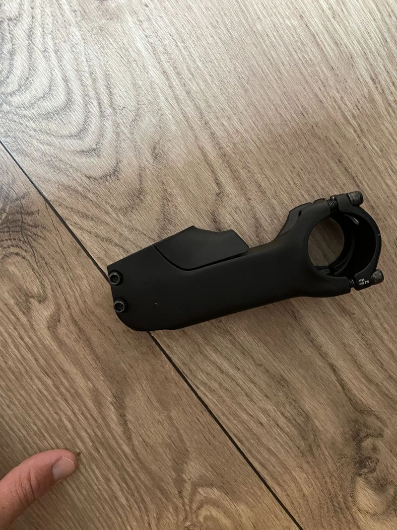 Trek RCS Pro, -7 stupňů, délka 100 mm