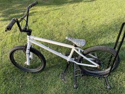 prodám kolo BMX GT 20"