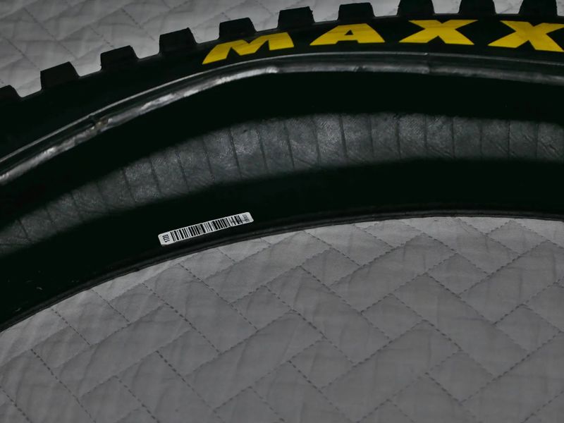 Pár tubeless plášťů Maxxis Minion DHF 27.5*2.5