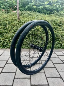 Kola Giant PR2 700c 622*22
