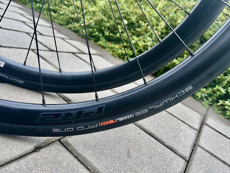 Kola Giant PR2 700c 622*22