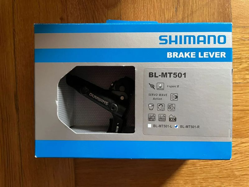 Brzdová páka Shimano BL-MT501 (pravá) - nová