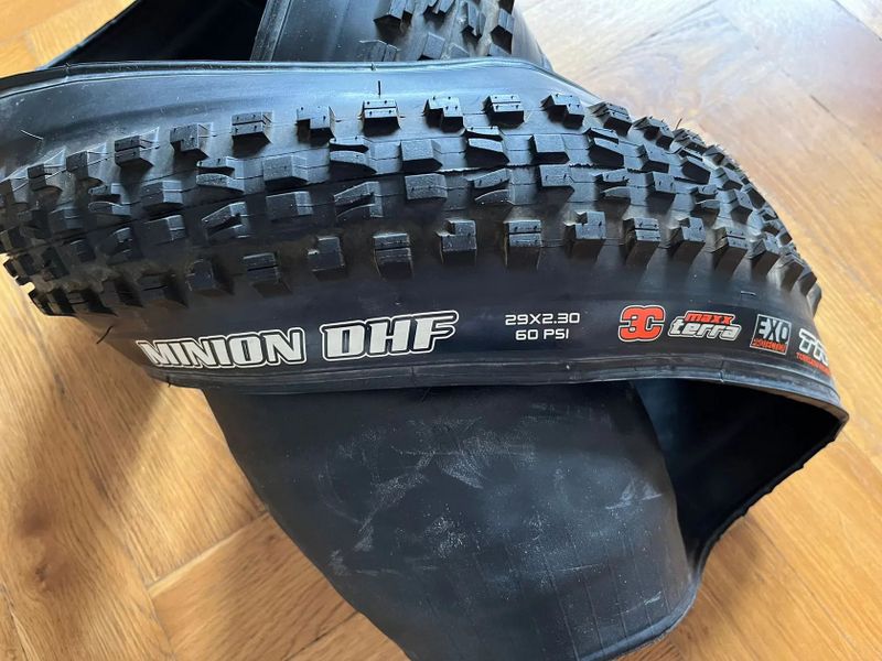 Maxxis MINION DHF (29 x 2,3) 