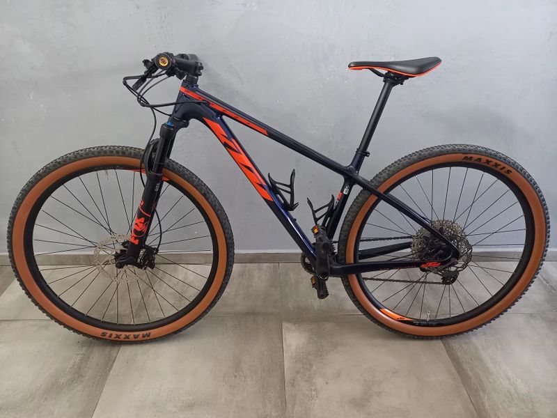KTM MYROON ELITE 
