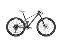 MONDRAKER F-PODIUM CARBON DC Nimbus Grey/Carbon/Flame Red, velikost M 