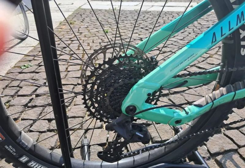 Haibike AllMtn 2 MTB Fully GLOSS_AQUA_GREEN_BLK, 720Wh - Celoodpružené elektrokolo vel. L