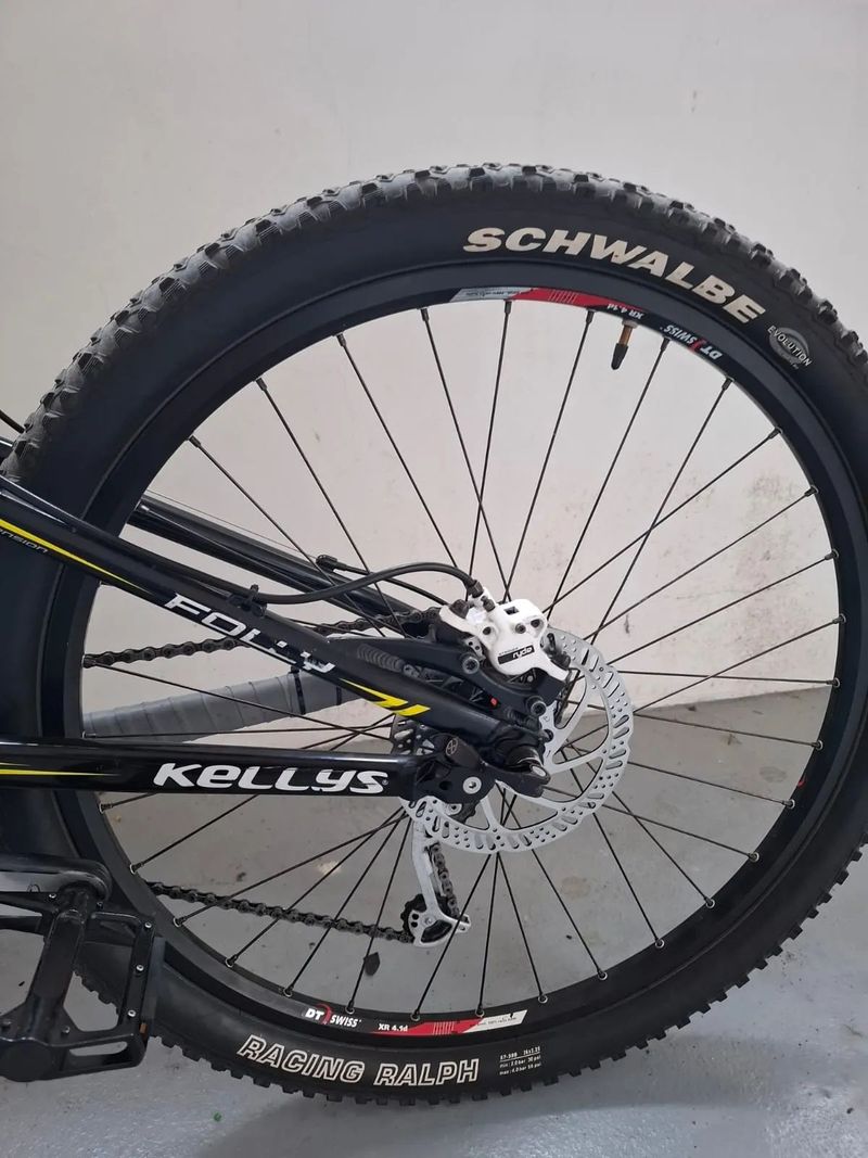 Celoodpružene jizdni kolo Kellys