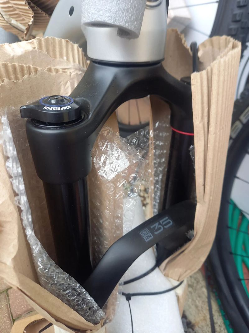 NOVÉ Celoodpružené MTB+ Škoda- Superior Shimano Deore