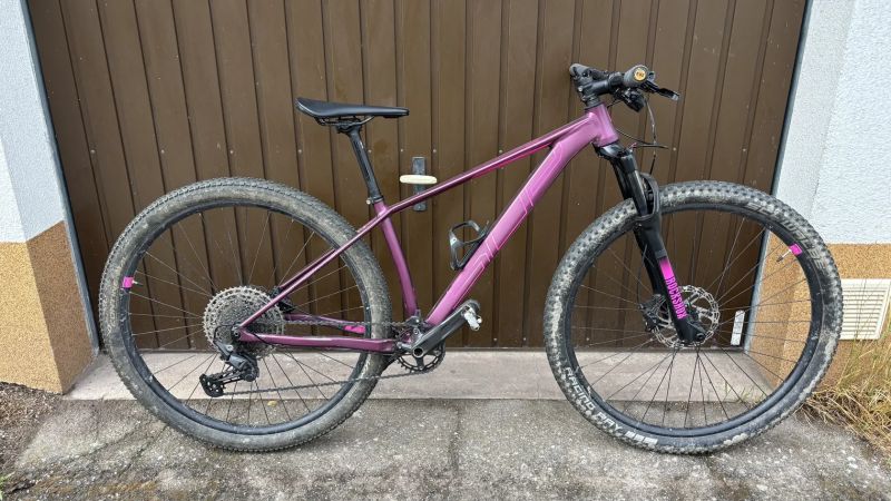 SUPERIOR XP 909 2021 Matte Purple/Pink