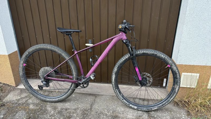 SUPERIOR XP 909 2021 Matte Purple/Pink