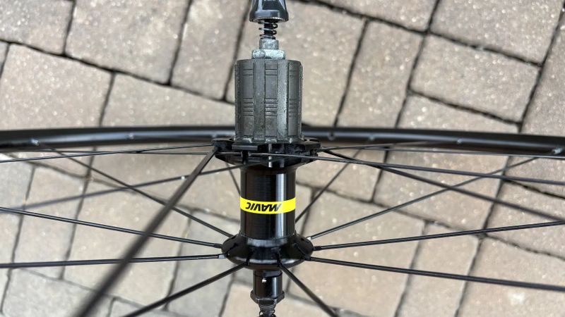 Silniční výplety - Mavic Aksium 