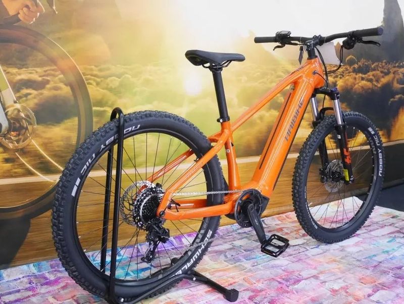Elektrokolo Haibike AllTrack 6 27.5 - 2024, horské elektrokolo vel. S