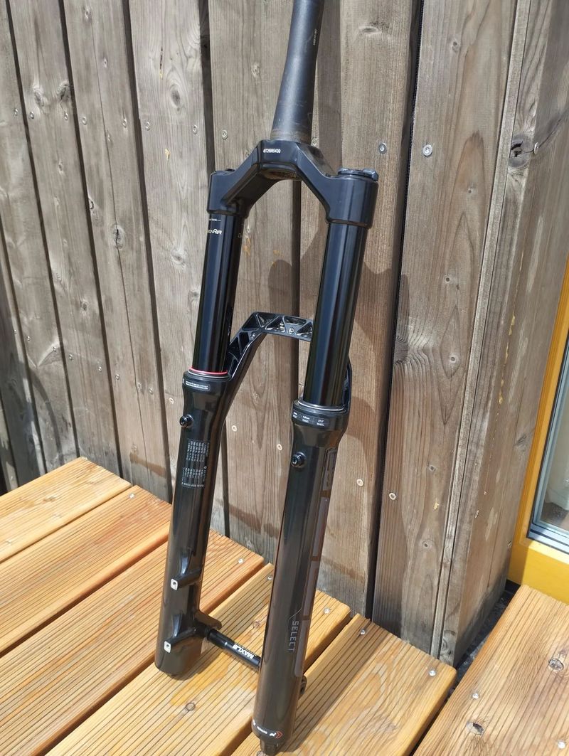 ZEB Select RC 27.5" DebonAir+ Tapered Boost 160mm / 44mm Off