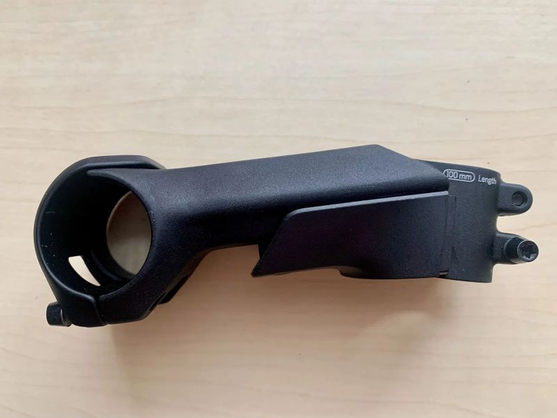 Představec Syncros Foil 1.5 aero 100mm + držák na Garmin