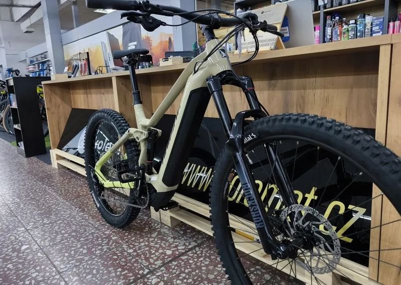 Haibike ALLMTN 3 High coffee/green/blue, 720Wh, 2025 - Celoodpružené elektrokolo vel. XL