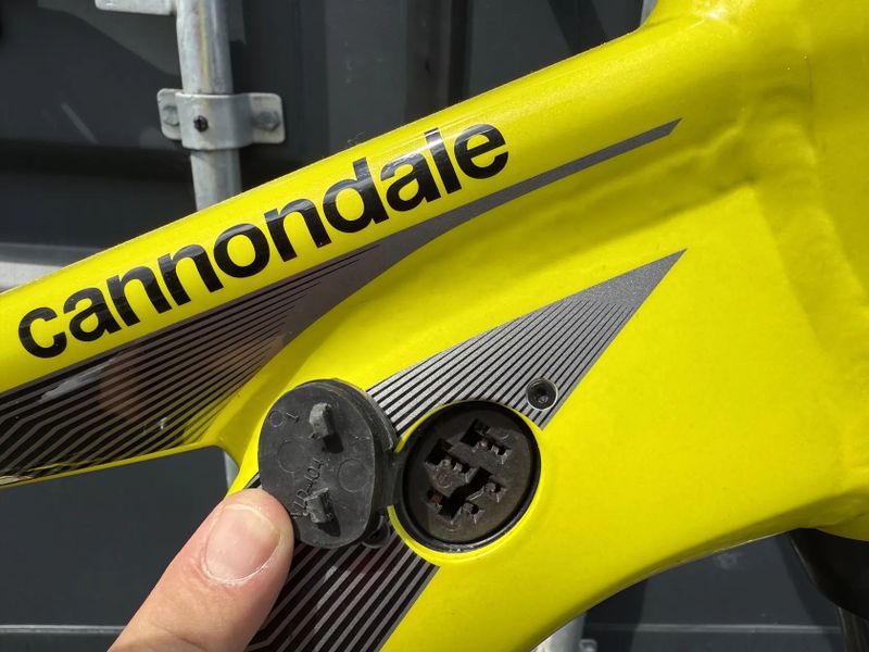 Elektrokolo CANNONDALE TRAIL NEO 4 29" velikost M