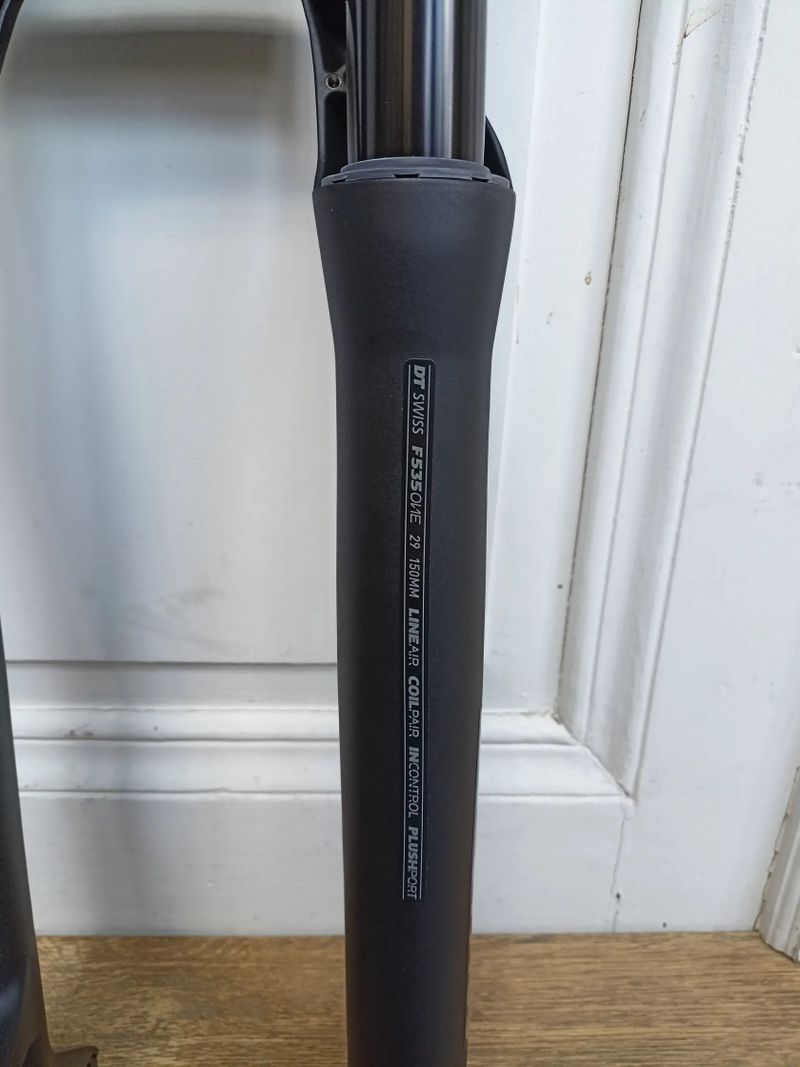 Vidlice DT Swiss F535 One 150 mm 29"