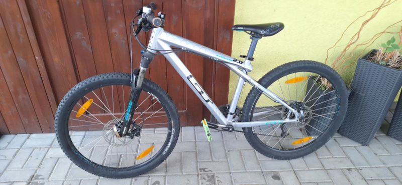 Horské kolo GT Avalanche 2.0 Disc GTW
