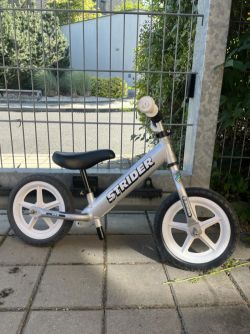 odrážedlo Strider 12 Pro Balance Bike 