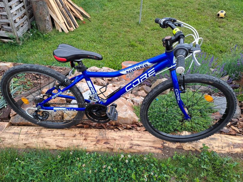 Core Nipper 24" - PĚKNE