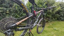 Rám NS Bikes Define 150 Carbon na opravení 