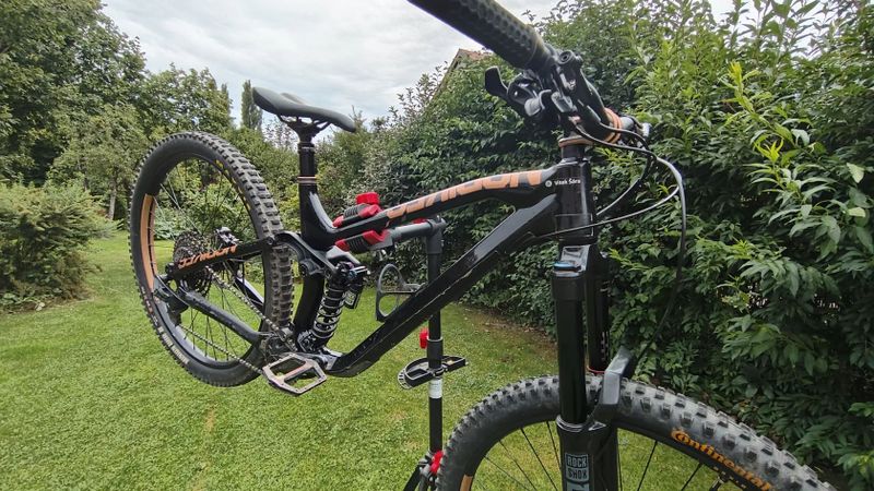 Rám NS Bikes Define 150 Carbon na opravení 