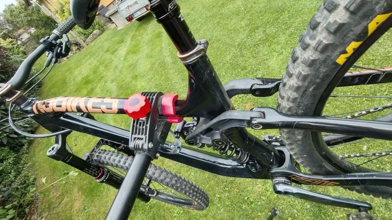 Rám NS Bikes Define 150 Carbon na opravení 