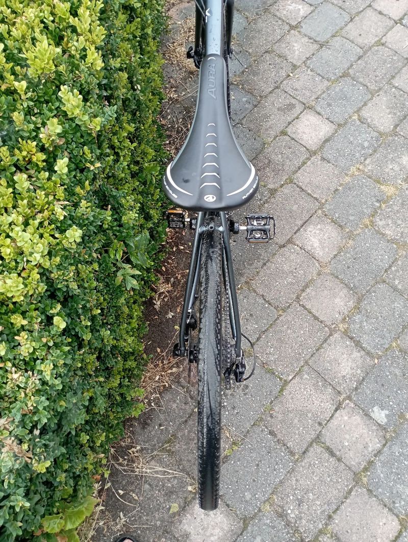 Gravel Author aura xr5 