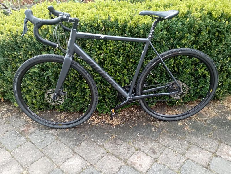 Gravel Author aura xr5 
