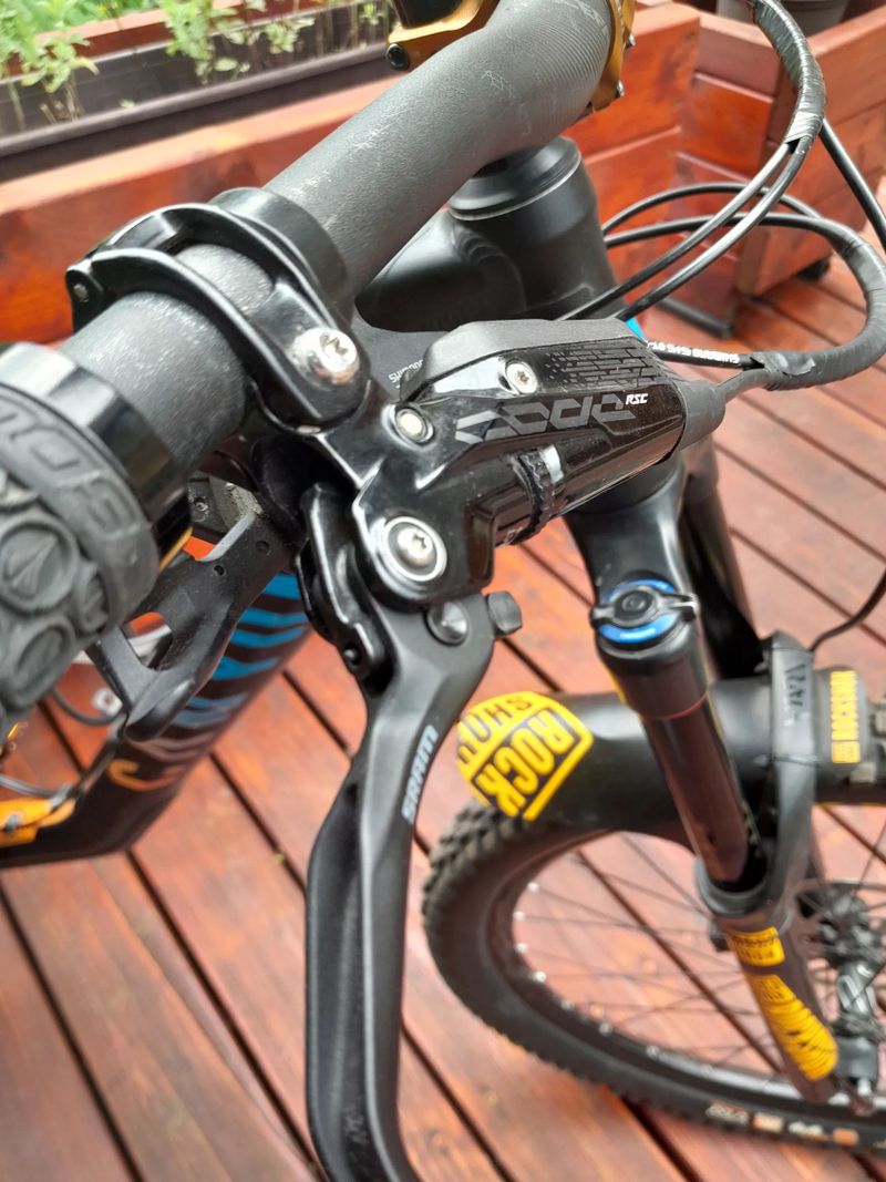 Canyon Strive AL 6.0 27,5 vel. L