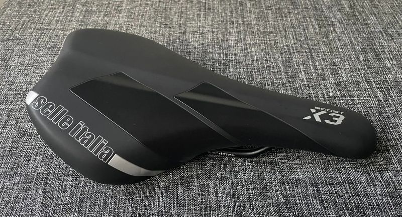 Sedlo Selle Italia x3 Boost
