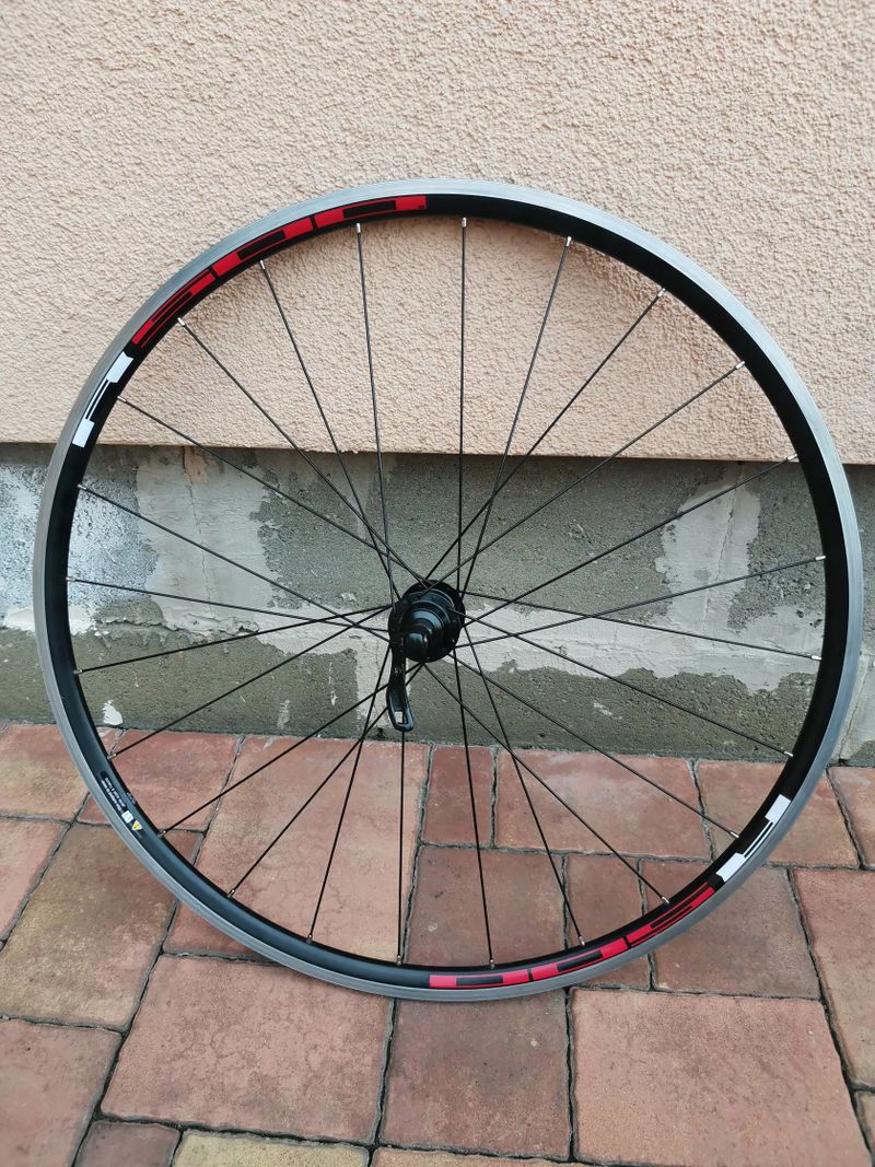 Shimano WH-R500